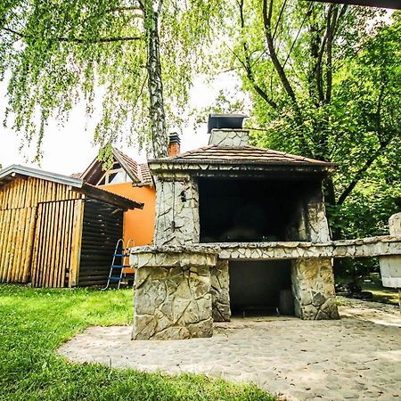 Home Eden Dobrenica Bihać Exterior foto